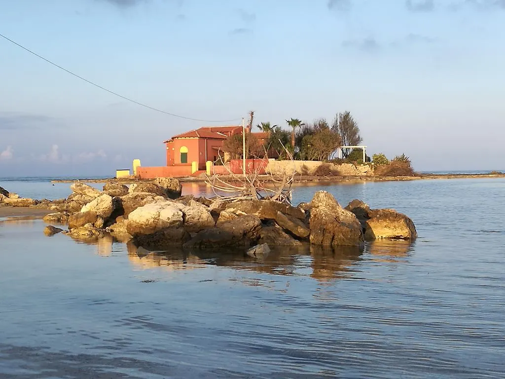 Marinella Villa Marzamemi Italy
