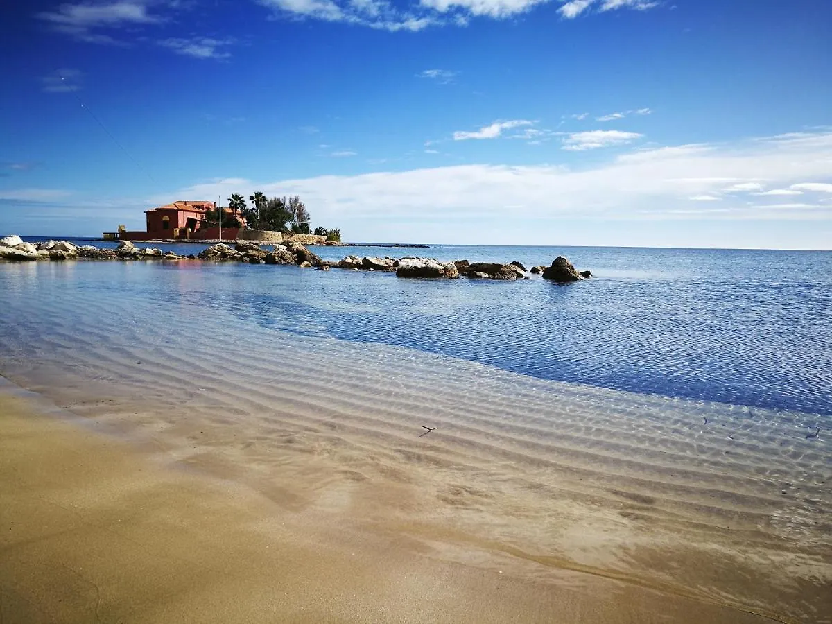 Marinella Villa Marzamemi 0*,  Italy